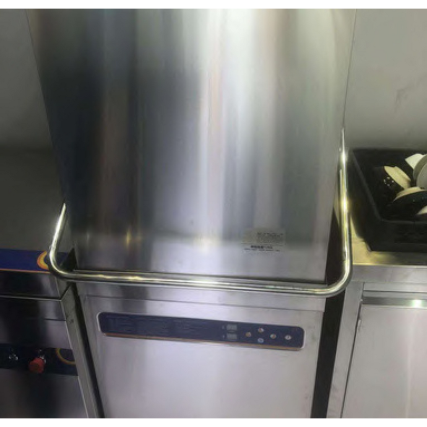 304 Stainless Steel Hood Type Commercial Dishwasher – 21L Capacity