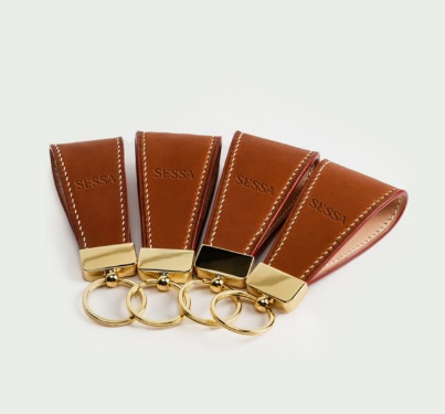 Stylish Keychain – Durable & Lightweight Key Holder