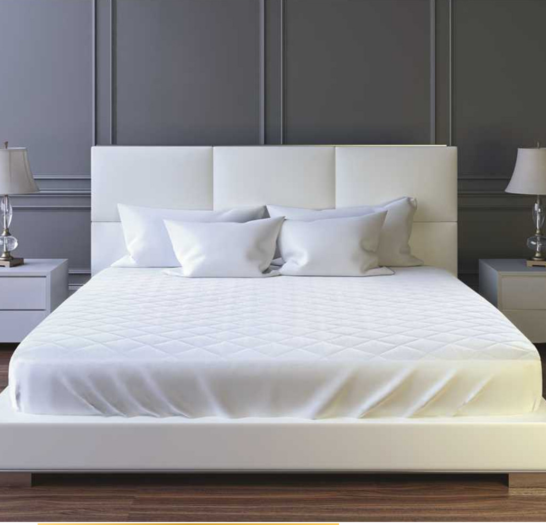 Queen-Size Waterproof Mattress Protector – Soft & Breathable