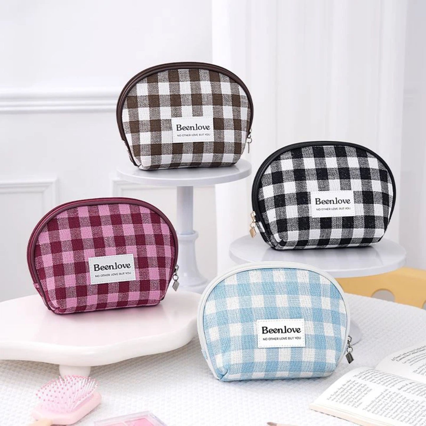Elegant Style Half-Moon Cosmetic Bag RH2516 – 20.5×9.5×14cm