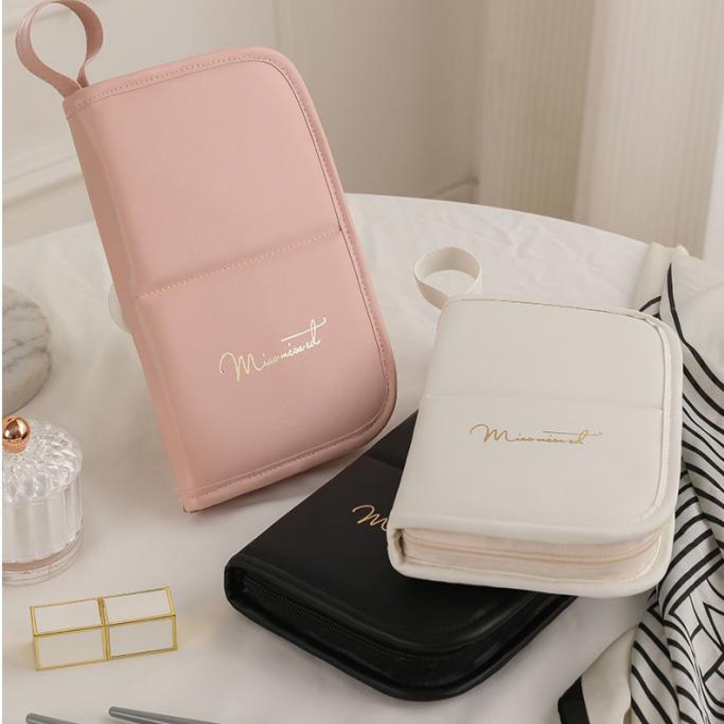 PU Makeup Brush Storage Bag - Model LG0023