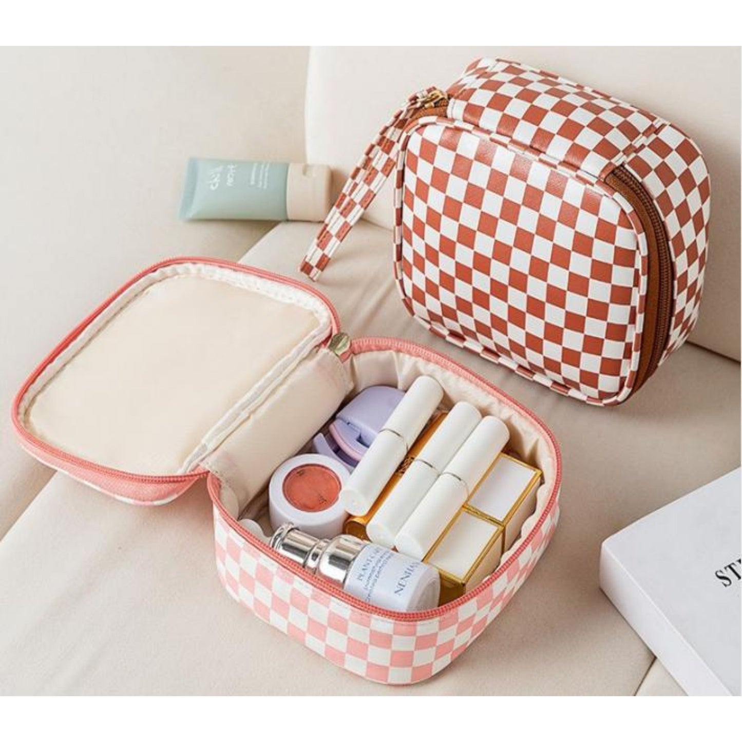 Checkered Small Storage Bag - Model LG0006