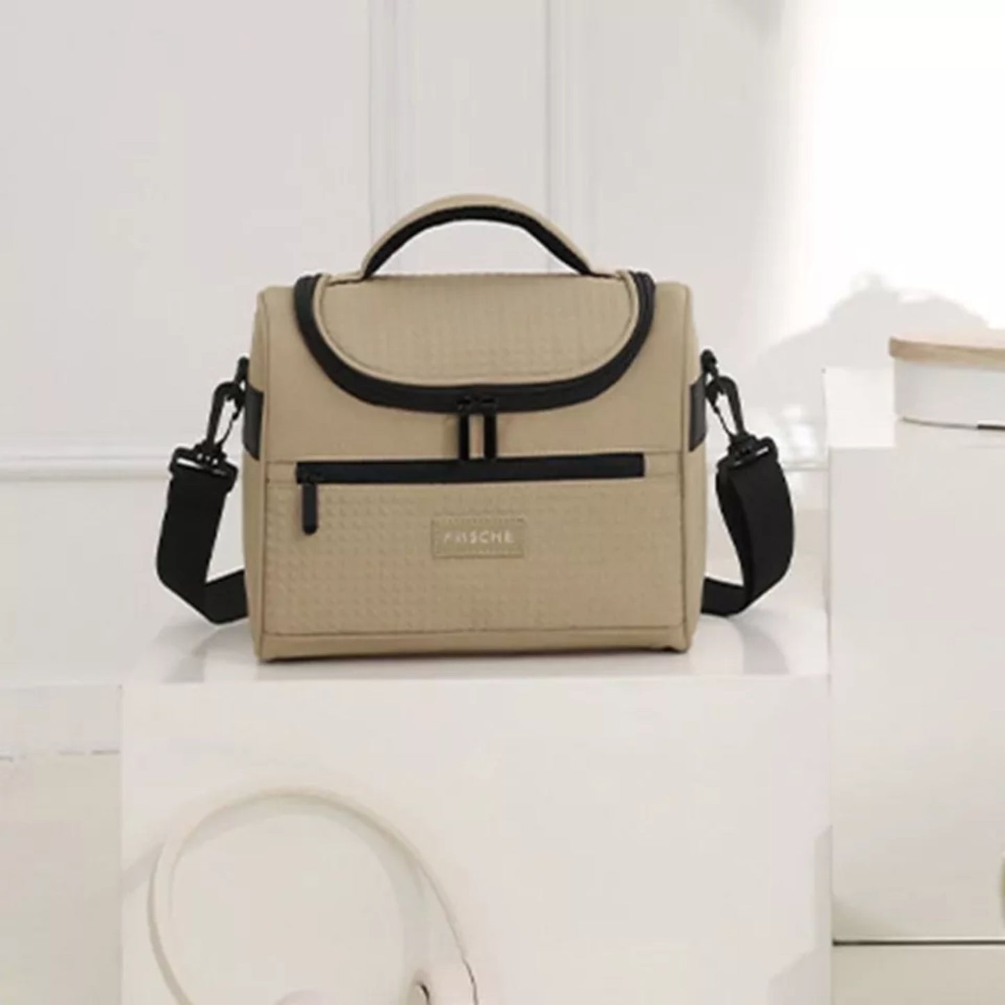Royal Meal Curved Flap Shoulder Cooler Bag - Model RH2434