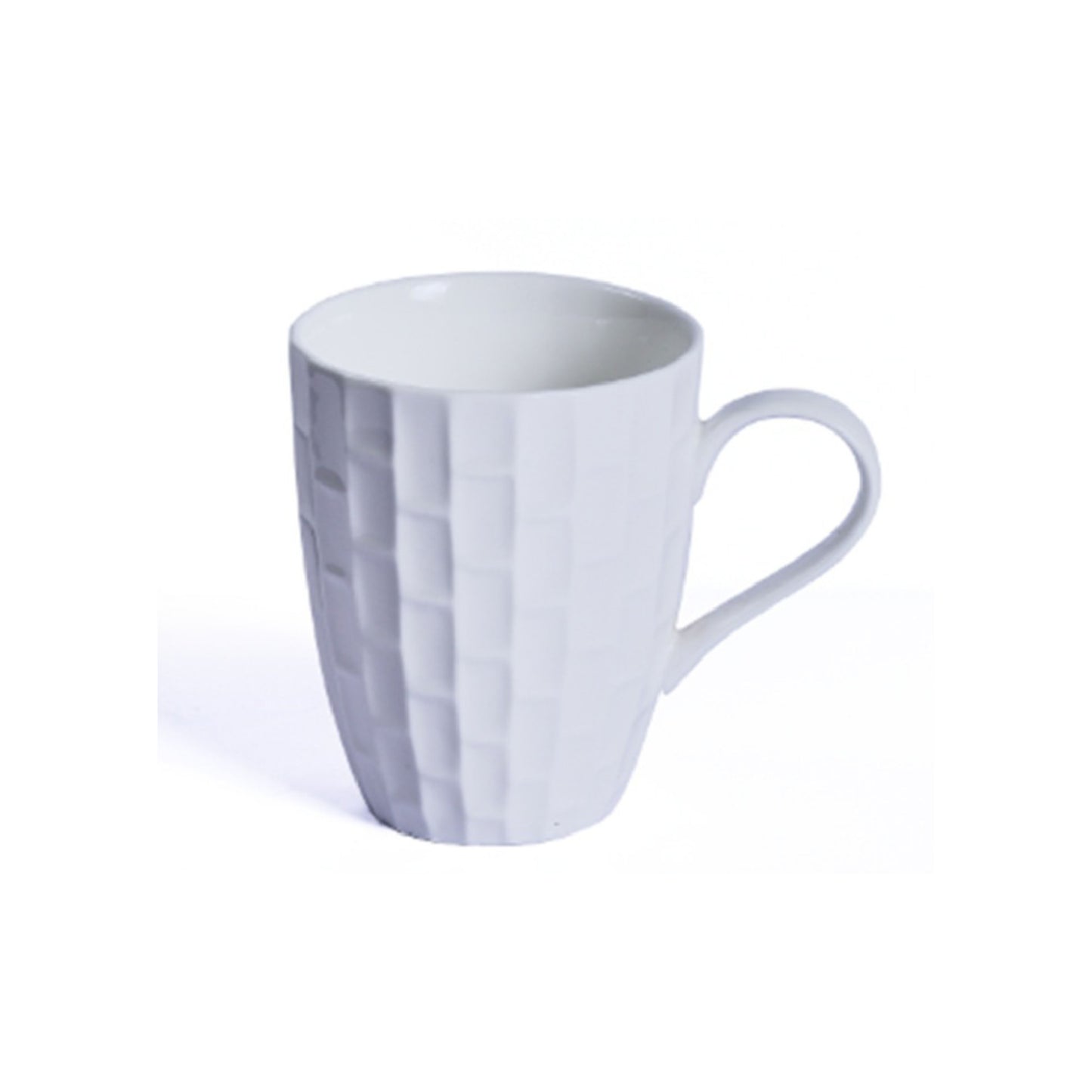 Porcelain mug with clean design and glossy white finish