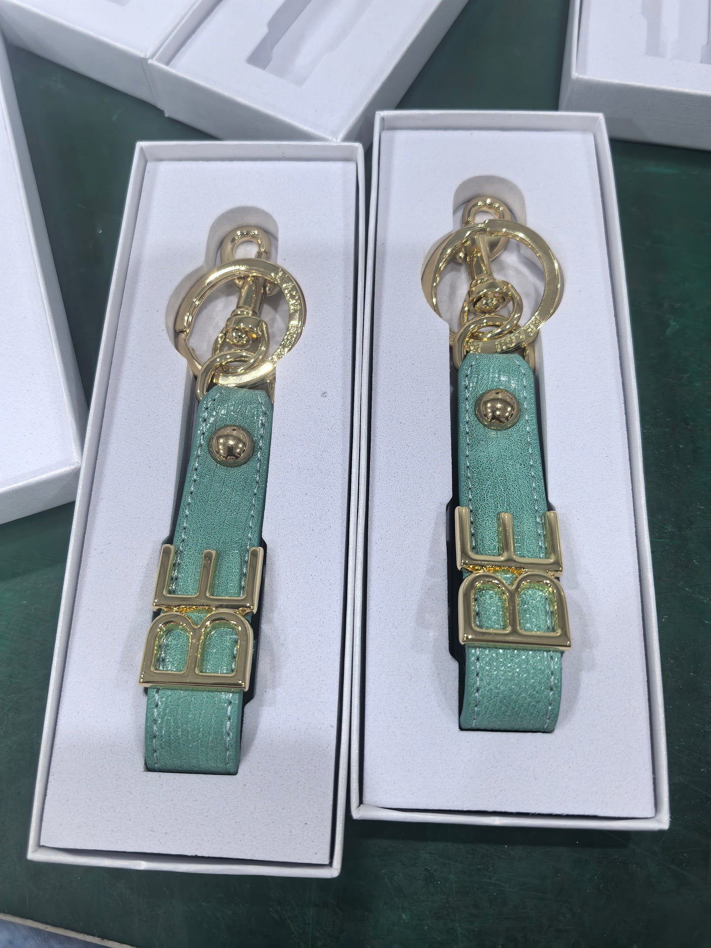 Gold-Plated PU Leather Keychain – Custom Engraved Logo Keyring