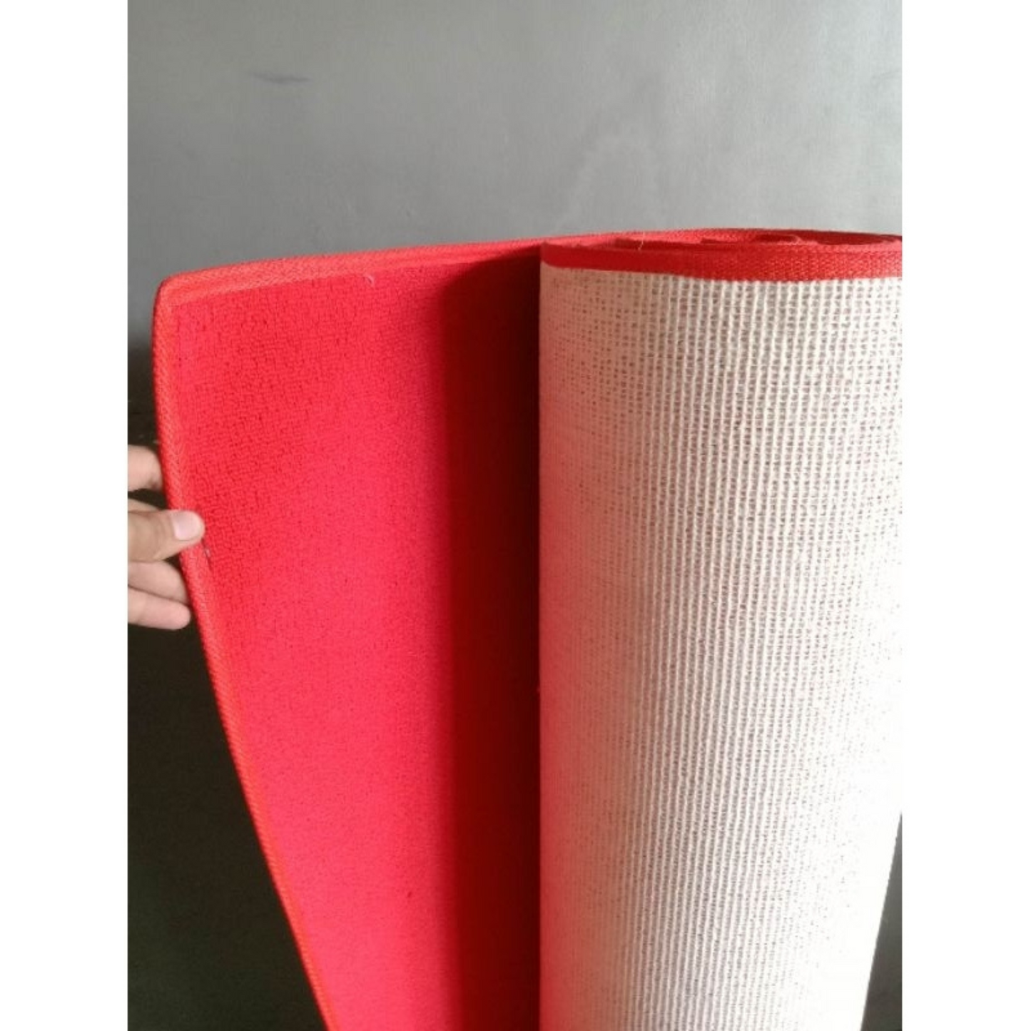 Synthetic Red Carpet Runner – 432 x 48 Inches