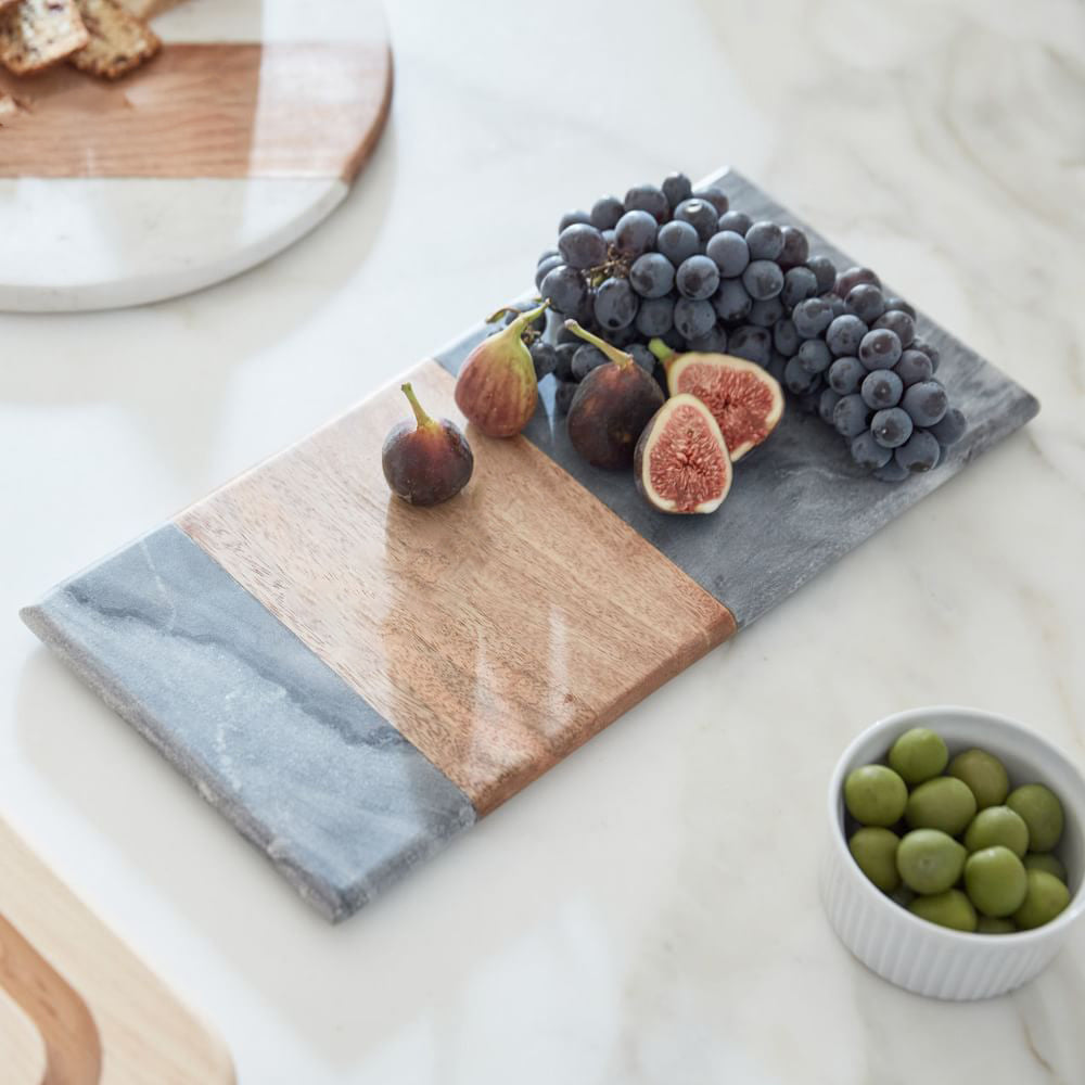 Premium Wooden Charcuterie Board – Elegant Serving Platter for Cheese, Meats & Appetizers