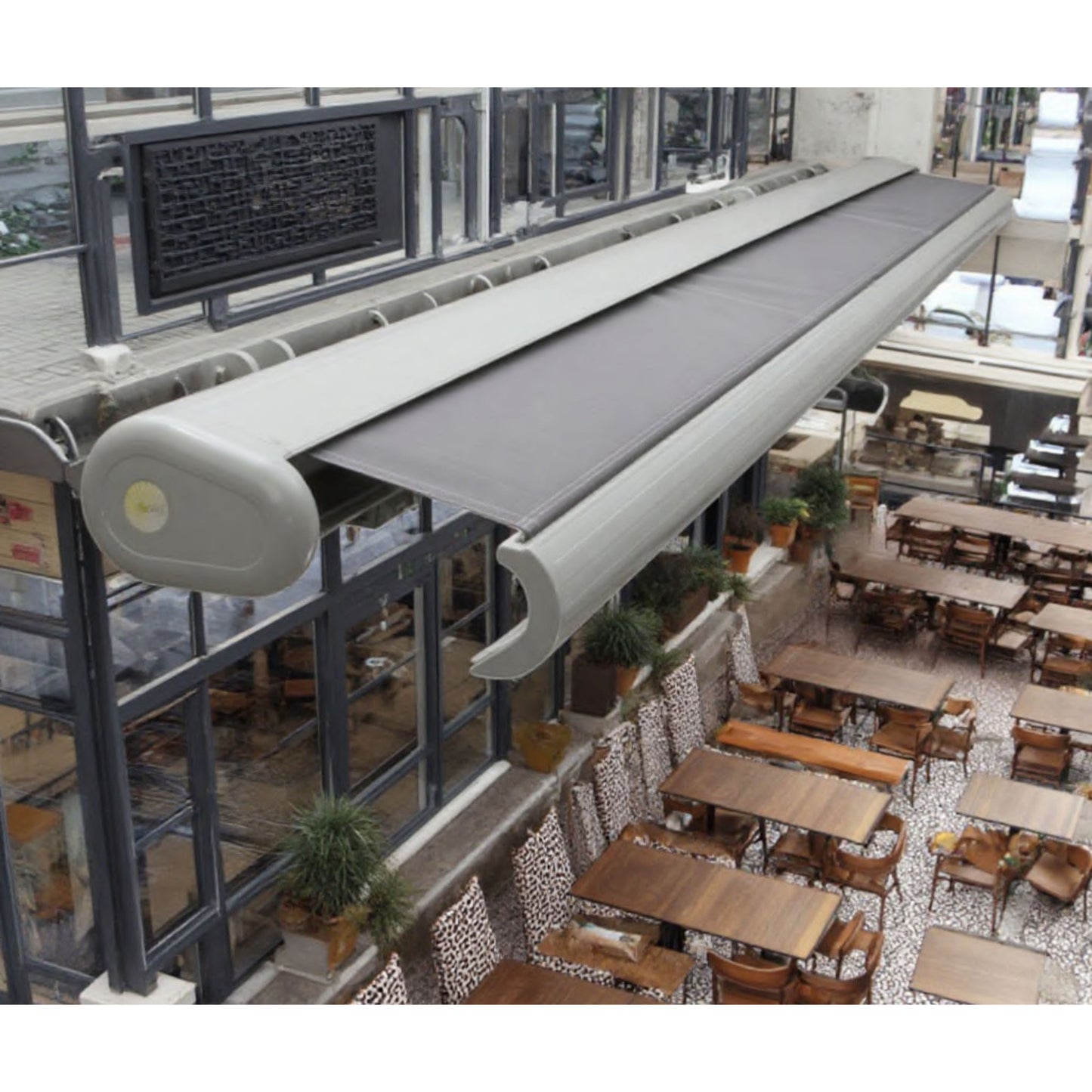 Customizable Retractable Sunshade Awning – Polyester with PVDF-Coated Aluminum Frame