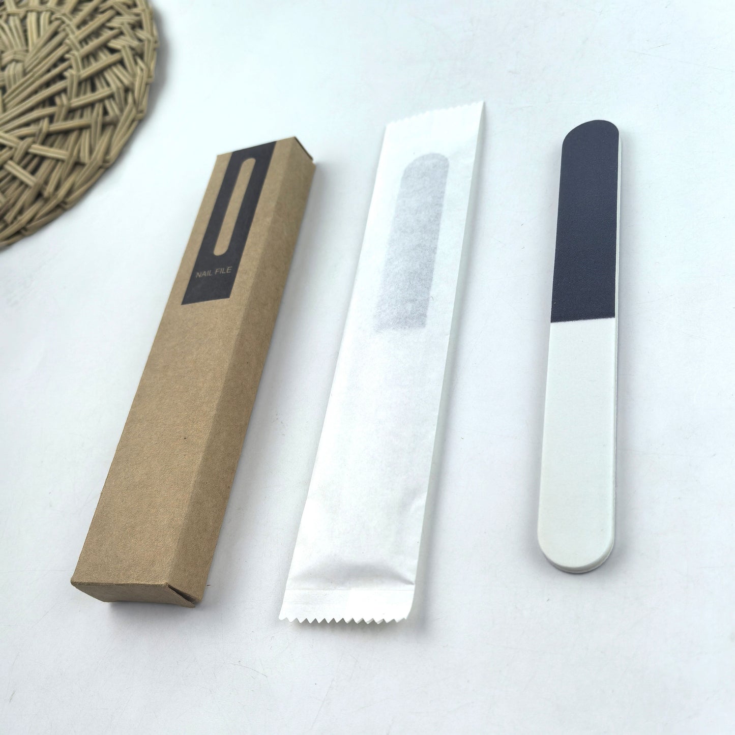 Premium Dual-Sided Nail File with Protective Case – Smooth & Shape Your Nails Anywhere