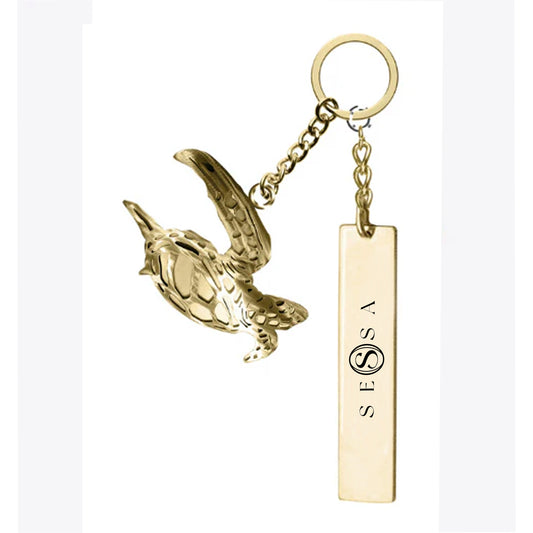 Gold Turtle Keychain – Elegant & Stylish Accessory