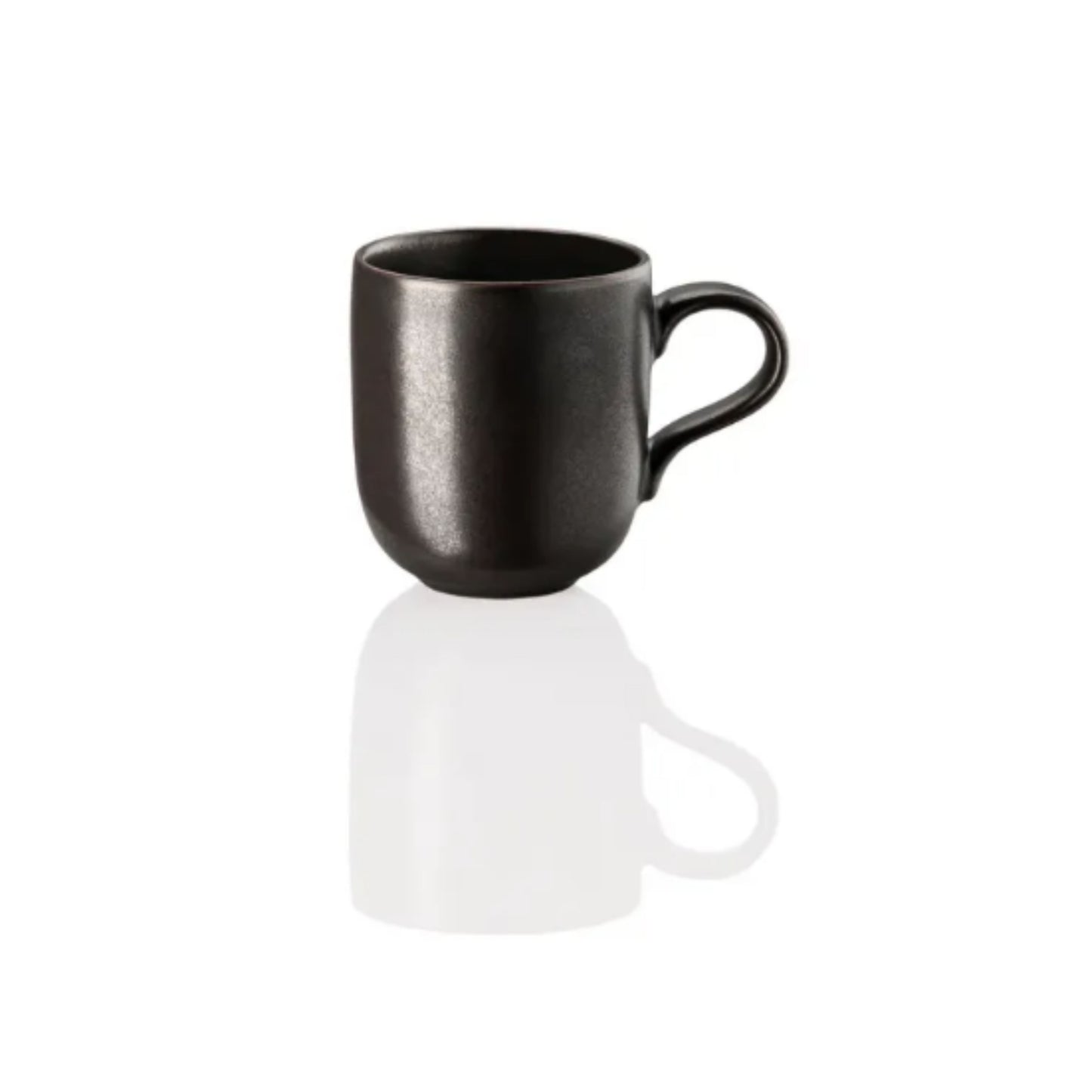 Stoneware mug with handle in deep iron tone – Joyn Iron