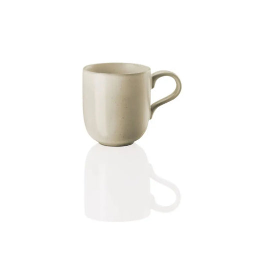 Stoneware mug with handle in light stone color – Joyn Ash