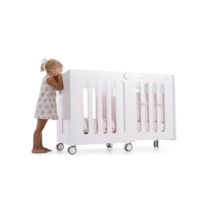Classic Baby Crib – Model 1106