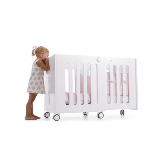 Classic Baby Crib – Model 1106