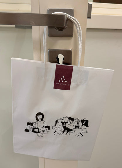 White Kraft Paper Bags – Durable and Eco-Friendly Shopping Bags