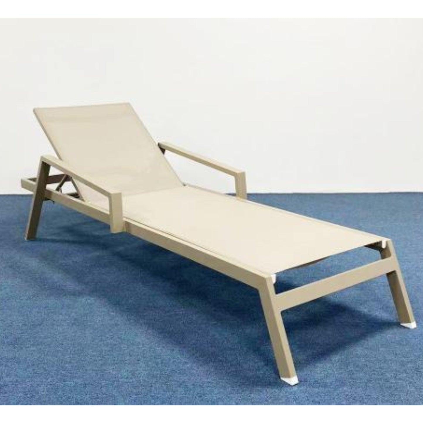 Single Sun Lounger KW5317 in Aluminum and Textilene