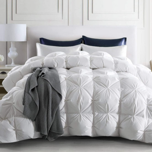 Goose Down Comforter – Ultra-Soft, Lightweight & Hotel Luxury