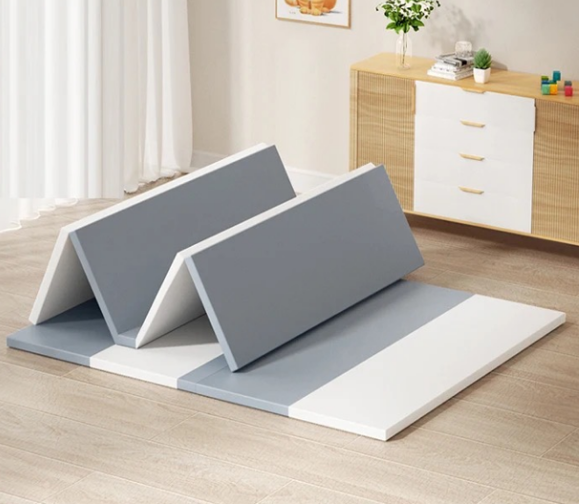 Soft & Safe Baby Play Mat – Cushioned, Non-Toxic, and Waterproof