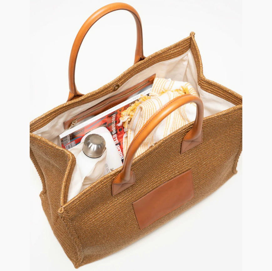 The Vania Tote – Elegant & Spacious Travel Bag with Leather Strap