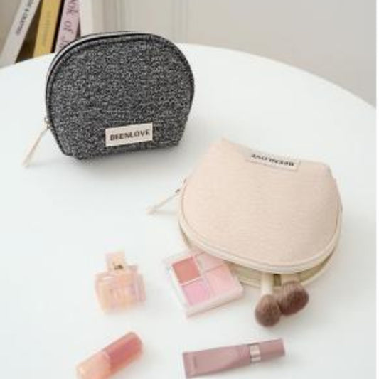 Woven Snow Half-Moon Cosmetic Bag RH2513 – 19.5×9.5×15cm