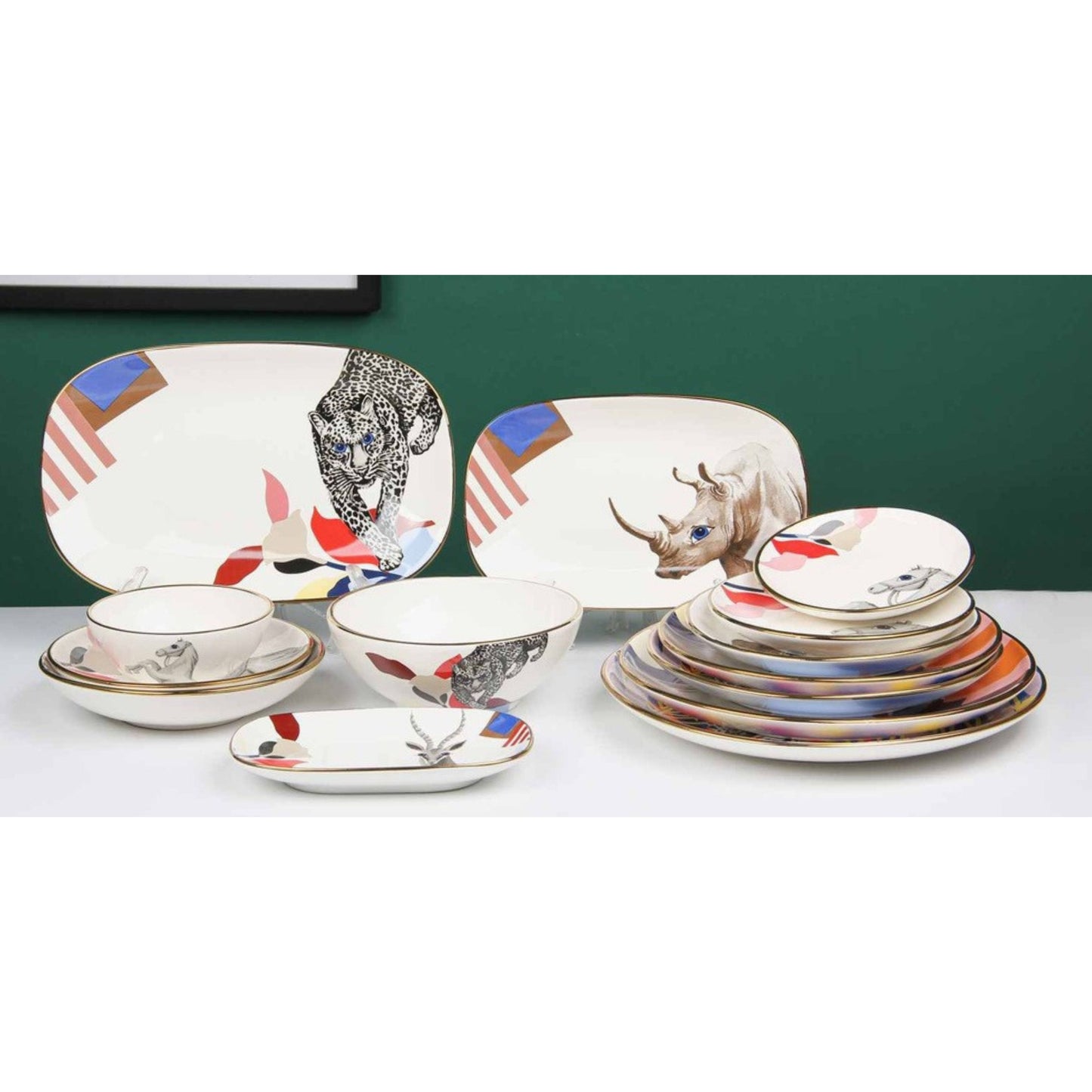 White Ceramic Dinnerware Set with Colorful Animal Design and Shiny Surface – 14-Piece Collection