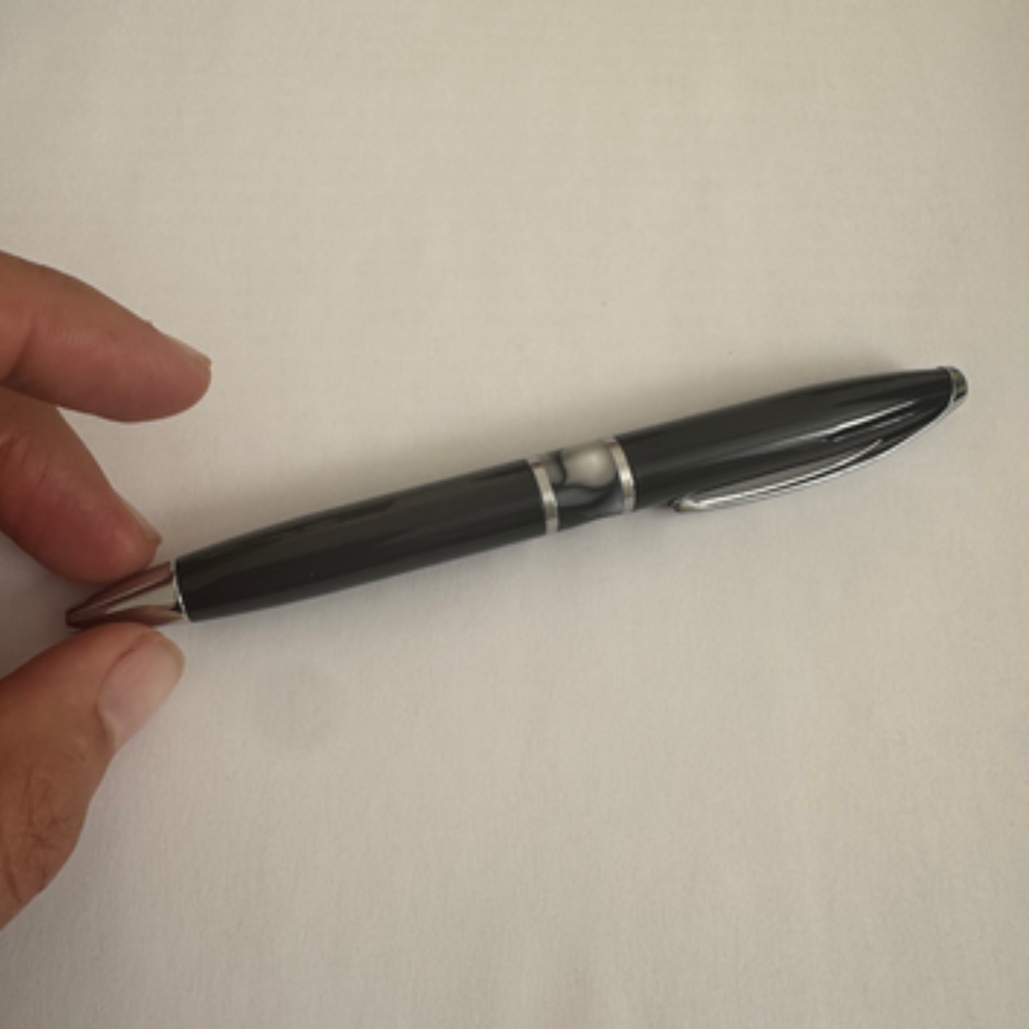 Windjammer Pen – Sleek & Smooth Writing Instrument