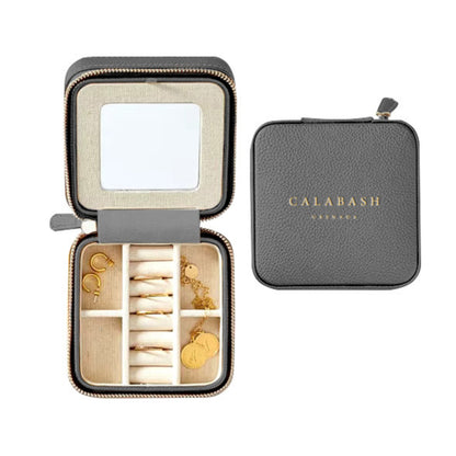 Women’s Travel Jewelry Case – Elegant & Compact